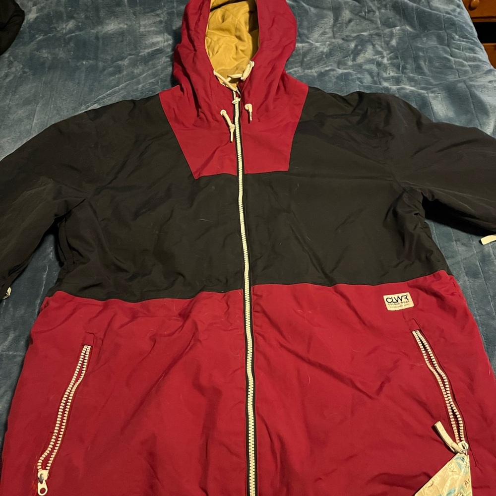 Colorful wear snowboarding jacket